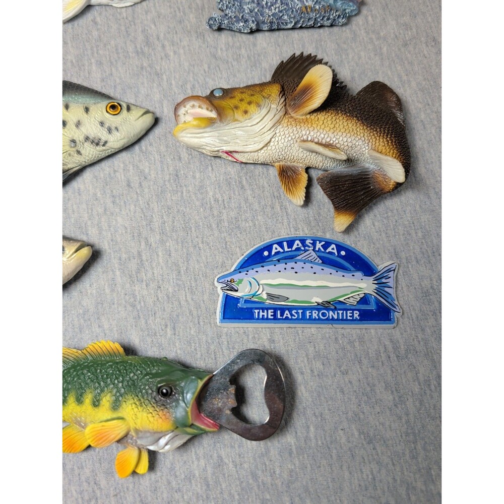 Lot Of 7 Fishing Magnets Bottle Opener Resin Cabin Outdoors Unique Gift - Picture 4 of 13